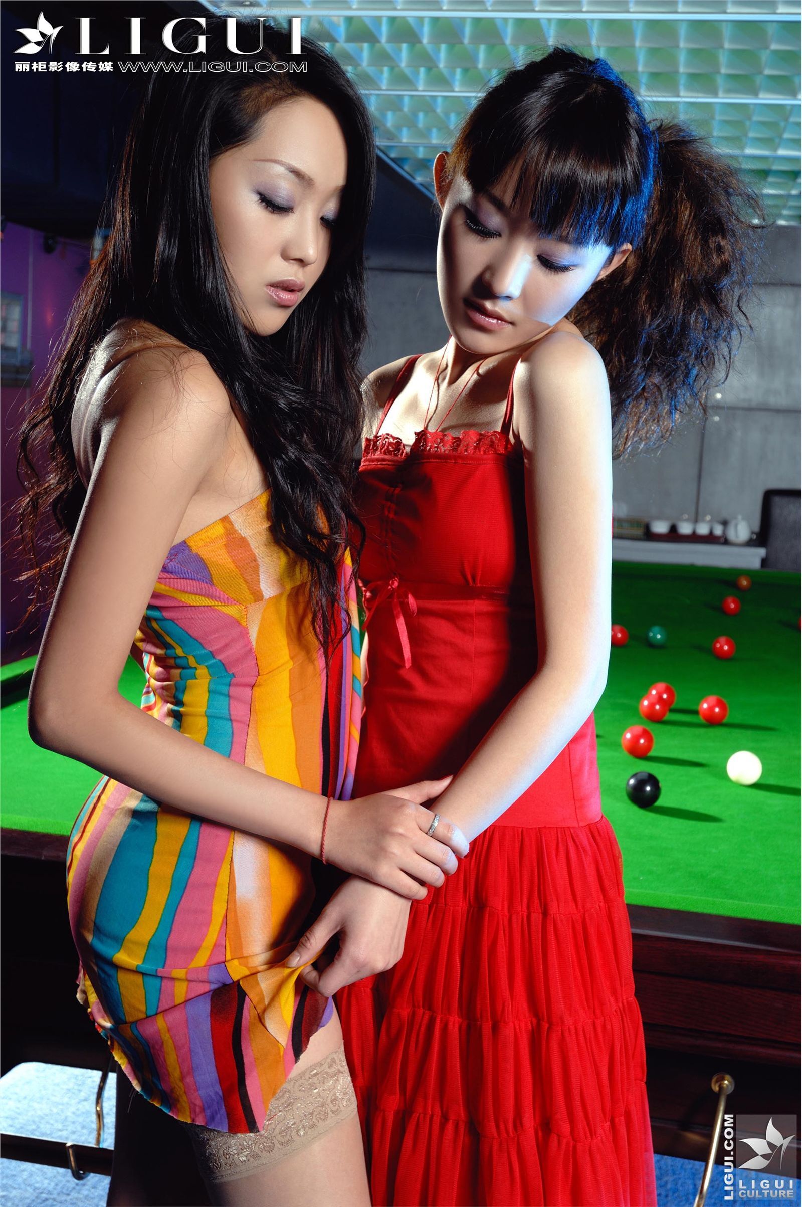 [ligui cabinet] 130207 model pictures of Linda and mihuimei